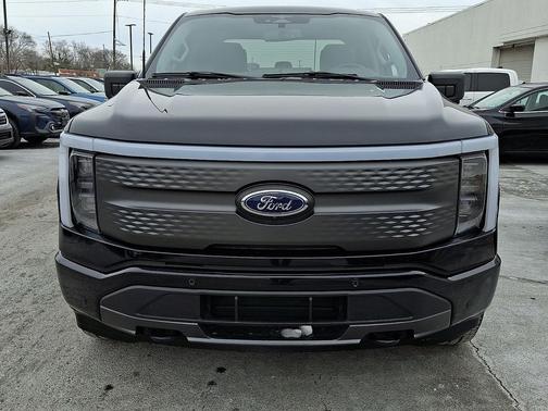 2023 Ford F-150 Lightning XLT