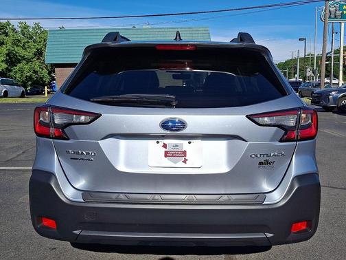 Ice Silver Metallic 2025 Subaru Outback Premium