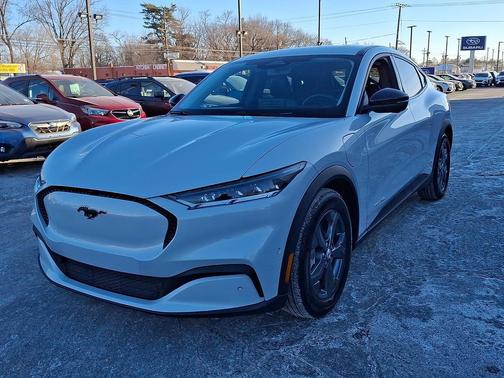 2023 Ford Mustang Mach-E Select
