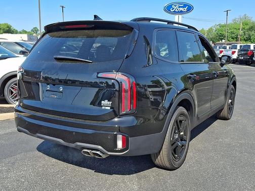 Ebony Black 2025 Kia Telluride SX Prestige X-Line