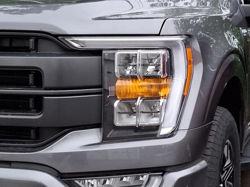 Carbonized Gray Metallic 2023 Ford F-150 Lariat