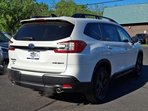 Crystal White Pearl 2026 Subaru Ascent Premium 7-Passenger