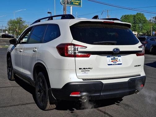 Crystal White Pearl 2026 Subaru Ascent Premium 7-Passenger