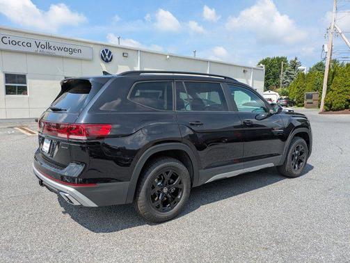 2025 Volkswagen Atlas 2.0T Peak Edition