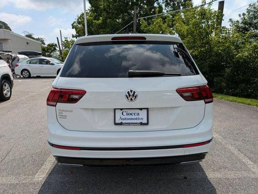 2021 Volkswagen Tiguan 2.0T SE R-Line Black