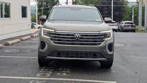2025 Volkswagen Atlas 2.0T SE w/Technology 4MOTION