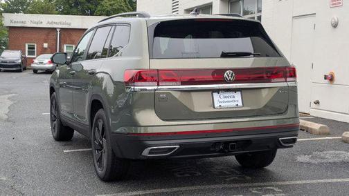 2025 Volkswagen Atlas 2.0T SE w/Technology 4MOTION