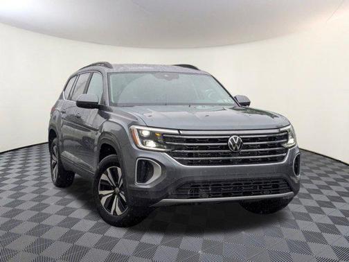 2025 Volkswagen Atlas 2.0T SE