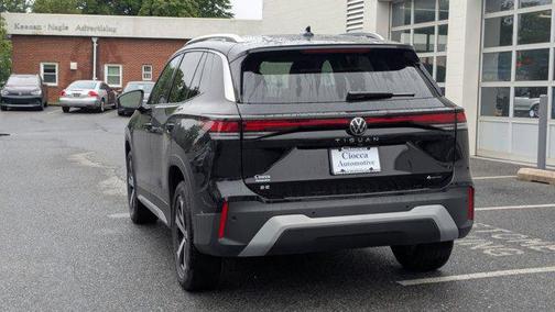2025 Volkswagen Tiguan 2.0T SE 4MOTION