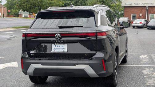 2025 Volkswagen Tiguan 2.0T SE 4MOTION