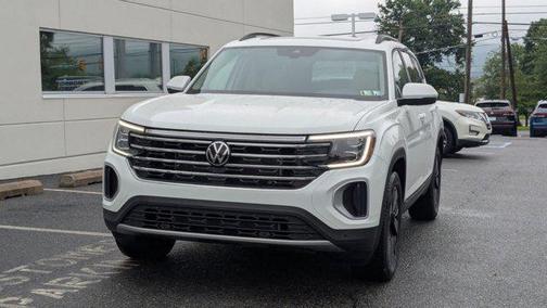 2025 Volkswagen Atlas 2.0T SE w/Technology 4MOTION