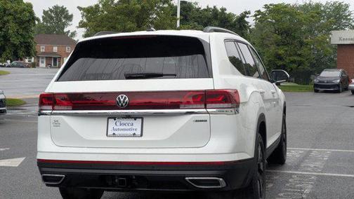 2025 Volkswagen Atlas 2.0T SE w/Technology 4MOTION
