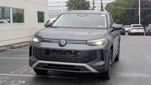 2025 Volkswagen Tiguan 2.0T SE 4MOTION