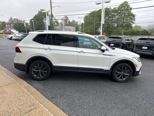 2023 Volkswagen Tiguan 2.0T SE 4MOTION