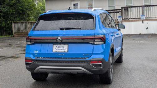 2025 Volkswagen Taos 1.5T SE