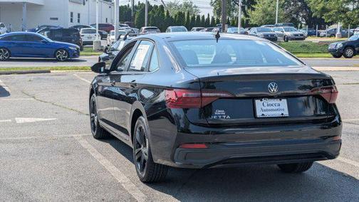 2022 Volkswagen Jetta 1.5T SE