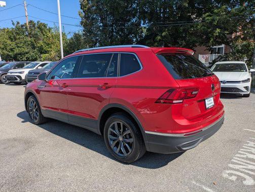 2022 Volkswagen Tiguan 2.0T SE 4MOTION