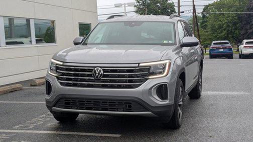 2025 Volkswagen Atlas 2.0T SE