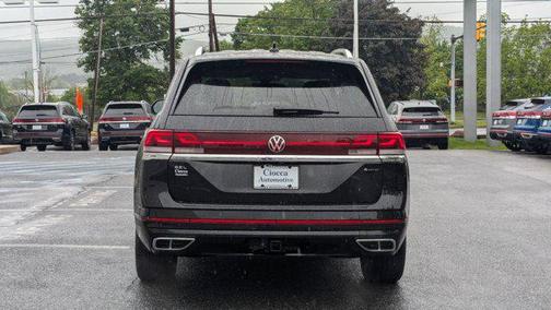 2025 Volkswagen Atlas 2.0T SEL Premium R-Line 4MOTION