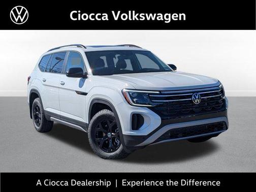 2025 Volkswagen Atlas 2.0T Peak Edition
