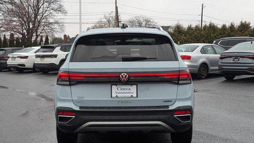 2025 Volkswagen Taos 1.5T SEL