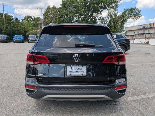 2022 Volkswagen Taos 1.5T SE