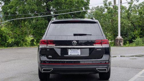 2022 Volkswagen Atlas 2.0T SE w/Technology 4MOTION