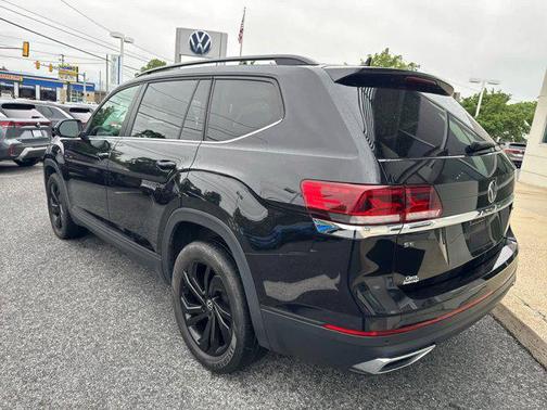2022 Volkswagen Atlas 2.0T SE w/Technology 4MOTION