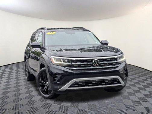 2022 Volkswagen Atlas 2.0T SE w/Technology 4MOTION