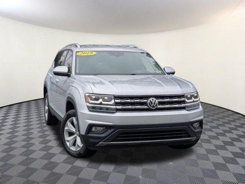 2019 Volkswagen Atlas 3.6L SE w/Technology