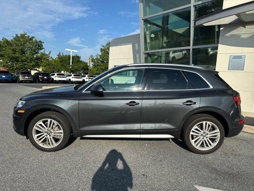 2019 Audi Q5 2.0T Premium Plus