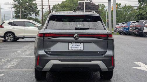 2025 Volkswagen Tiguan 2.0T SE 4MOTION