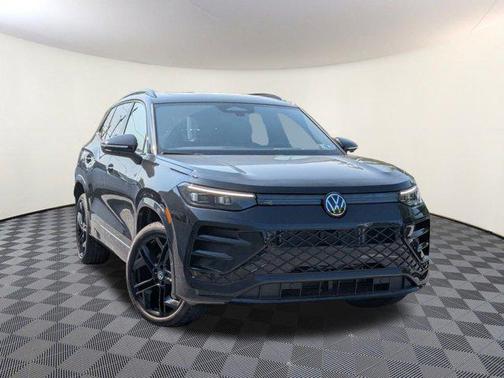 2025 Volkswagen Tiguan 2.0T SE R-Line Black 4MOTION