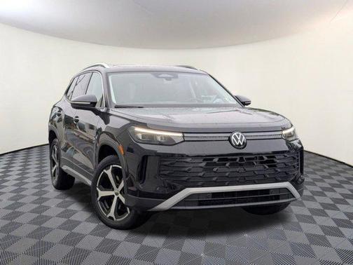2025 Volkswagen Tiguan 2.0T SE 4MOTION