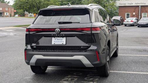 2025 Volkswagen Tiguan 2.0T SE 4MOTION