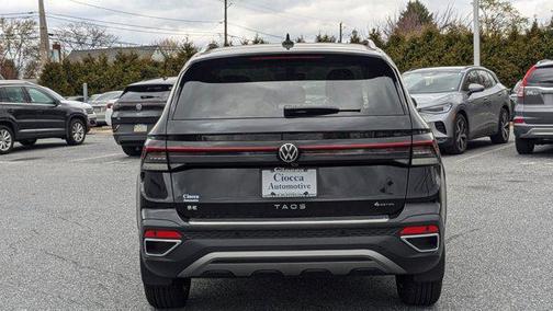 2025 Volkswagen Taos 1.5T SE