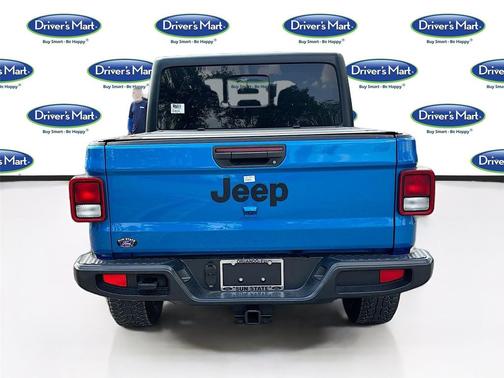 Hydro Blue Pearlcoat 2022 Jeep Gladiator Sport