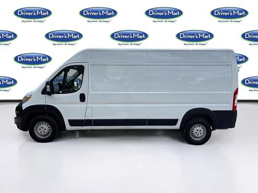 Bright White Clearcoat 2025 RAM ProMaster 2500 Tradesman