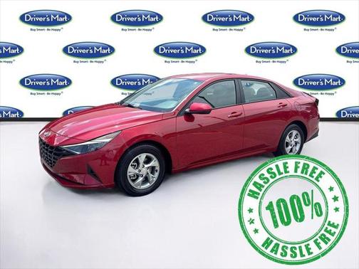 2022 Hyundai ELANTRA SE