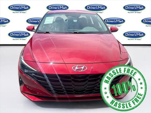 2022 Hyundai ELANTRA SE