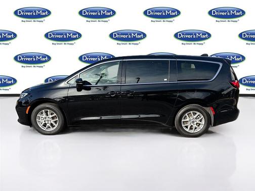Diamond Black Crystal Pearlcoat 2025 Chrysler Pacifica L