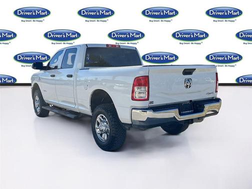 2022 RAM 2500 Tradesman Crew Cab 4x4 6'4' Box