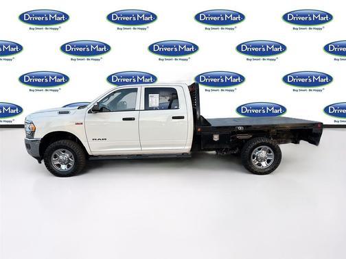 2022 RAM 2500 Tradesman Crew Cab 4x4 8' Box