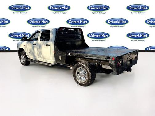 2022 RAM 2500 Tradesman Crew Cab 4x4 8' Box