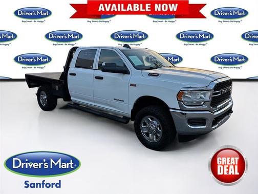 2022 RAM 2500 Tradesman Crew Cab 4x4 8' Box