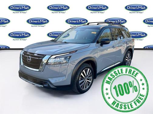 2022 Nissan Pathfinder Platinum 2WD