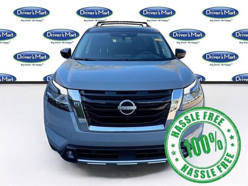 2022 Nissan Pathfinder Platinum 2WD