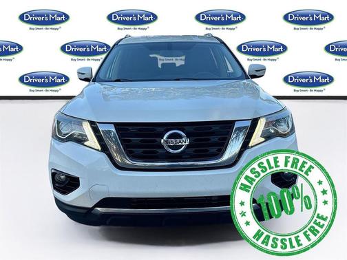 2019 Nissan Pathfinder SV