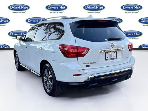 2019 Nissan Pathfinder SV