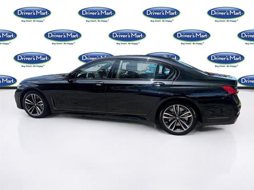 2021 BMW 750 i xDrive
